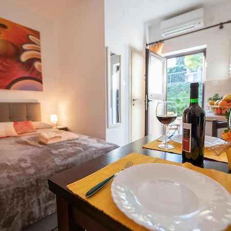 Studio Apartman Tasha أوباتيا المظهر الخارجي الصورة