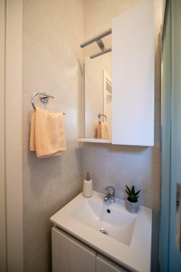 Studio Apartman Tasha أوباتيا المظهر الخارجي الصورة